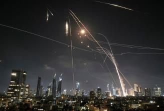 Irán lanza cuarto ataque sobre Israel; reportan al menos 13 heridos