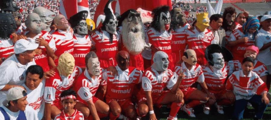 Toros Neza y Reebok lanzan emblemático jersey de los años 90 Toros Neza y Reebok lanzan emblemático jersey de los años 90