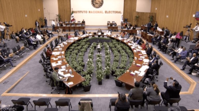 INE avala elección del Poder Judicial pese al uso de acordeones