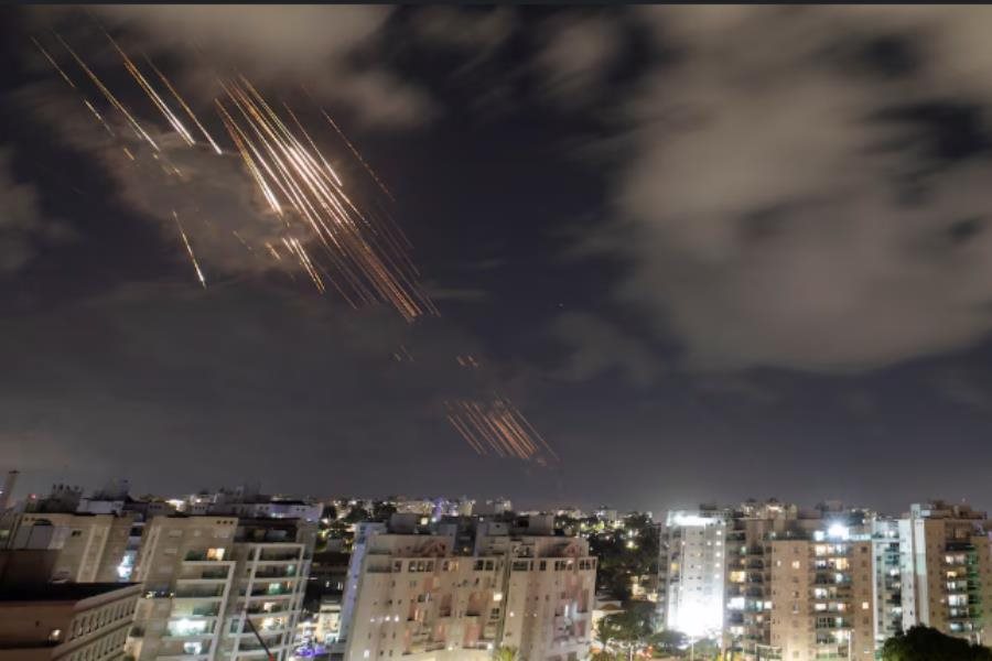 Teherán comienza 4ta fase de ataques; Israel "ya no será habitable", advierte militar iraní Teherán comienza 4ta fase de ataques; Israel "ya no será habitable", advierte militar iraní