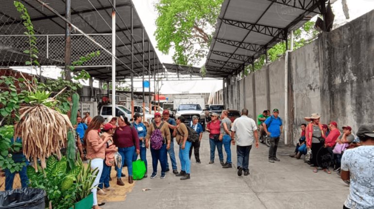 Trabajadores de Barrido Móvil de Centro también protestan