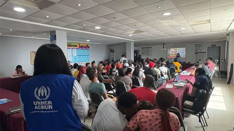ACNUR rescindirá tres mil 500 empleos ante la salida de EE. UU. como financiador
