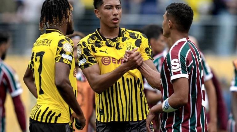Borussia Dortmund iguala sin goles ante Fluminense en su debut del Mundial de Clubes