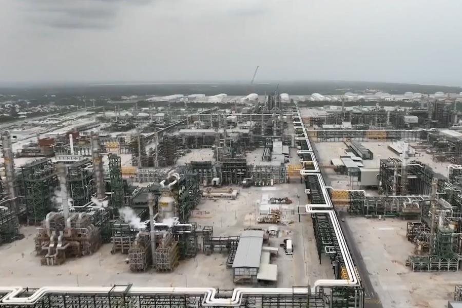 México depende poco del petróleo exterior porque Dos Bocas está casi al 100%: Sheinbaum México depende poco del petróleo exterior porque Dos Bocas está casi al 100%: Sheinbaum