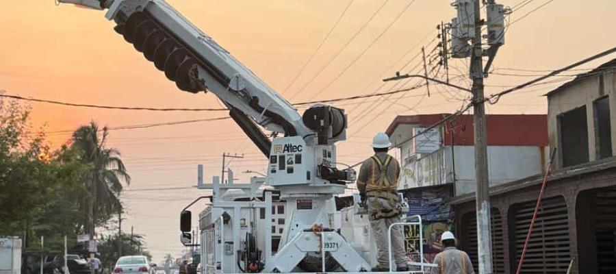 CFE detecta más de mil km de líneas de distribución que requieren atención en Tabasco CFE detecta más de mil km de líneas de distribución que requieren atención en Tabasco