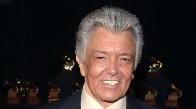 Hospitalizan de emergencia en Coahuila al cantante y actor mexicano Alberto Vázquez