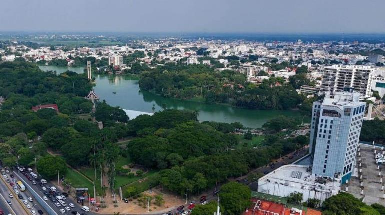 Hay gente que vive en la laguna de ´Las Ilusiones´ "que se cree que está en Miami": Sheila Cadena