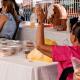 Peloteros de Olmecas conviven con trabajadores del DIF durante festejos del Día del Padre