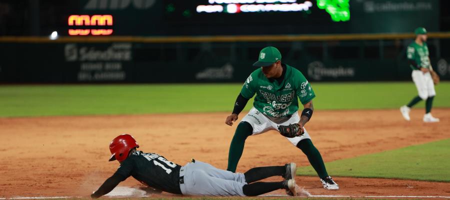 Con rally de 10 en la tercera, Durango evita la barrida y se lleva el tercero de la serie Con rally de 10 en la tercera, Durango evita la barrida y se lleva el tercero de la serie