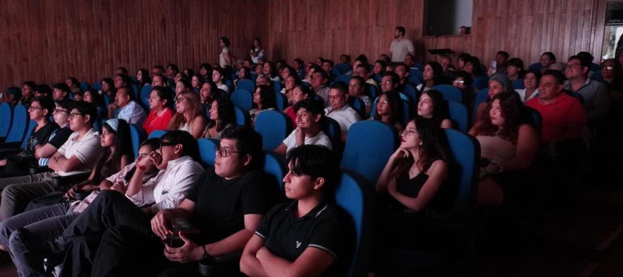 Realizadores tabasqueños presentan sus cortometrajes en el Festival Villahermosa 2025 Realizadores tabasqueños presentan sus cortometrajes en el Festival Villahermosa 2025