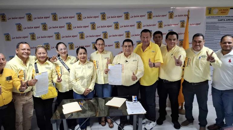 Reactiva PRD Tabasco resistencia civil con entrega masiva de cartas amparo