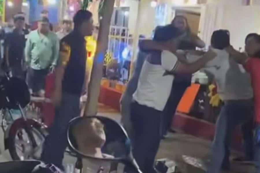 Se desata batalla campal en Jalupa, Jalpa en el marco de las festividades de San Juan Bautista Se desata batalla campal en Jalupa, Jalpa en el marco de las festividades de San Juan Bautista