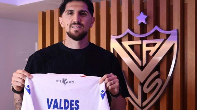 Diego Valdés no pasa los exámenes médicos con Vélez Sarsfield