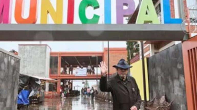 Tim Burton se pasea en Tepoztlán