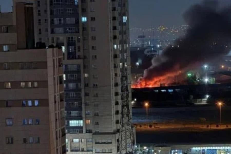 Teherán reporta nuevas explosiones extranjeras tras expectativa a un alto al fuego Teherán reporta nuevas explosiones extranjeras tras expectativa a un alto al fuego