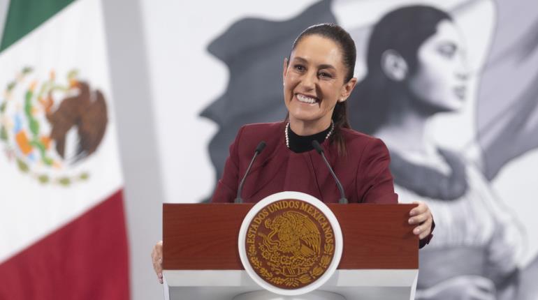"Quiero mucho a Beatriz": Sheinbaum responde a polémica generada por felicitaciones de la esposa de AMLO
