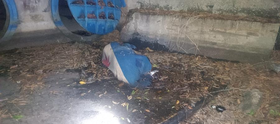 Dejan cuerpo ´embolsado´ en ranchería Corregidora 5ta sección de Centro