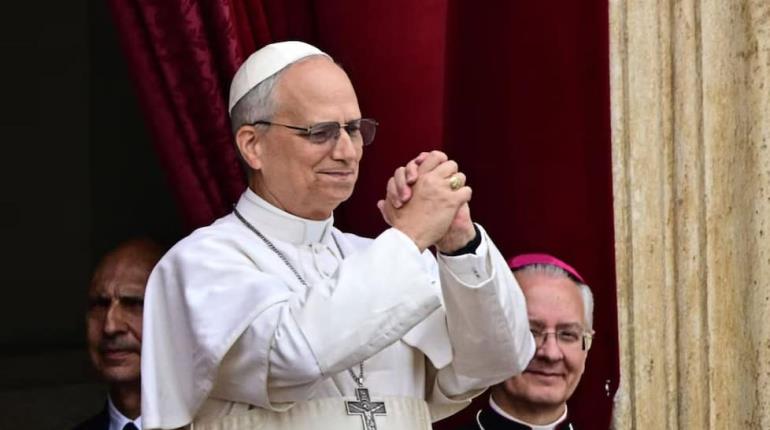 Perfiles falsos en Facebook de León XIV estafan a fieles: El Vaticano