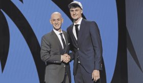 Mavericks eligen a Copper Flagg como el pick uno del Draft de la NBA
