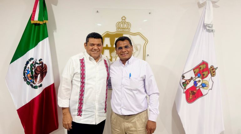 Jesús Selván y Javier May dialogan sobre avances y retos de Tabasco