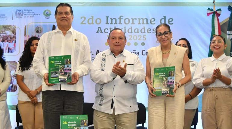 "De nada sirve egresar desempleados": Rector de la UJAT