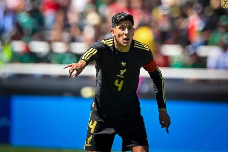 Jesús Gallardo y Edson Álvarez superan a Ochoa como los mexicanos con más juegos en Copa Oro Jesús Gallardo y Edson Álvarez superan a Ochoa como los mexicanos con más juegos en Copa Oro