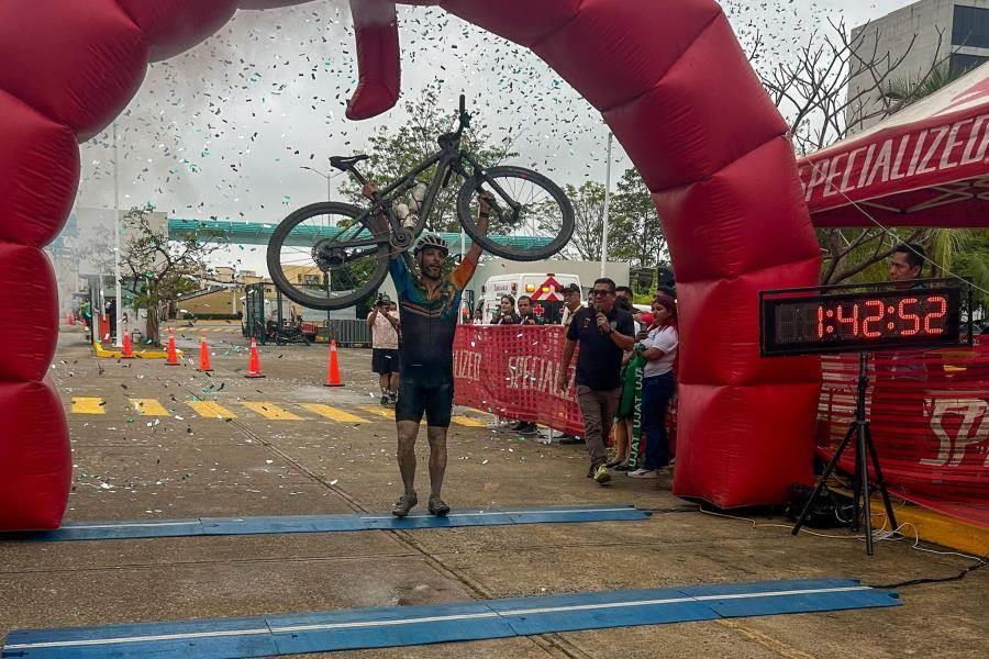 Filipe Barcelo, es el ganador del cuarto Reto Ciclista UJAT 2025 Filipe Barcelo, es el ganador del cuarto Reto Ciclista UJAT 2025