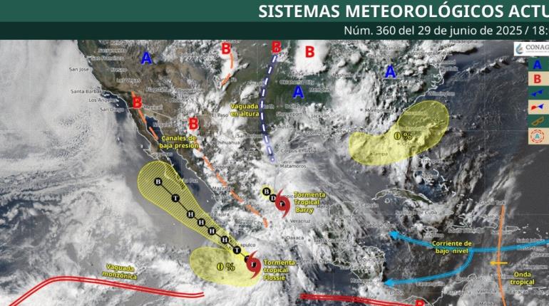 Barry se debilita a depresión Tropical tras tocar tierra al norte de Veracruz