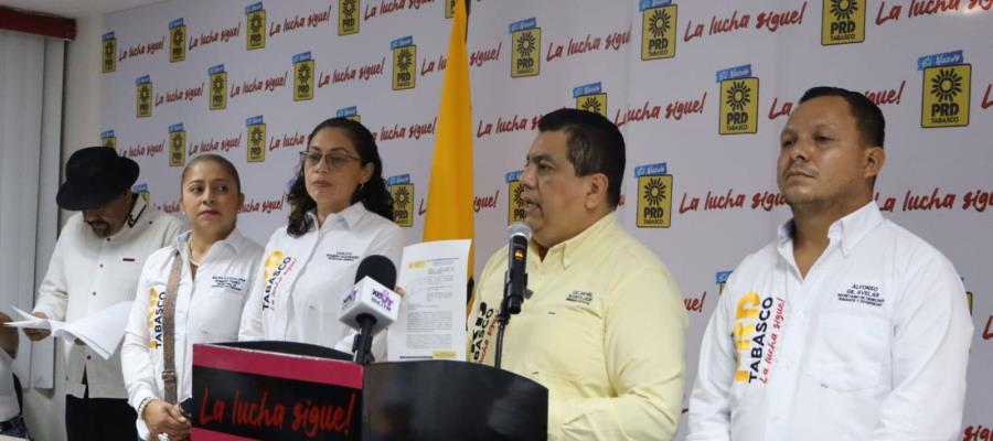 "Los tabasqueños seguimos viviendo en el terror": PRD Tabasco lamenta ataque contra sacerdote en Centro "Los tabasqueños seguimos viviendo en el terror": PRD Tabasco lamenta ataque contra sacerdote en Centro