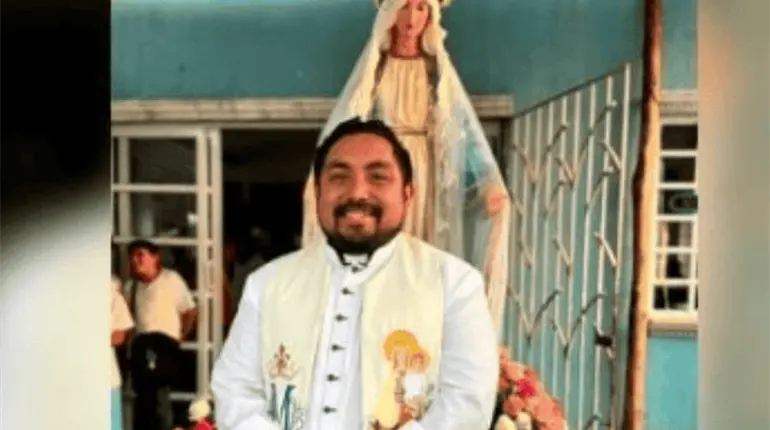 Padre Héctor continúa delicado; comienza a tomar líquidos: Diócesis