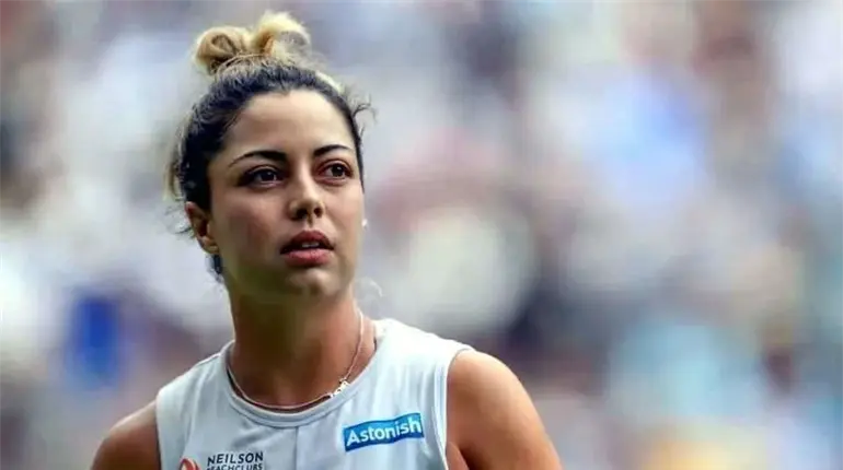 Renata Zarazúa gana en Wimbledon, tras 30 años de sequía para México