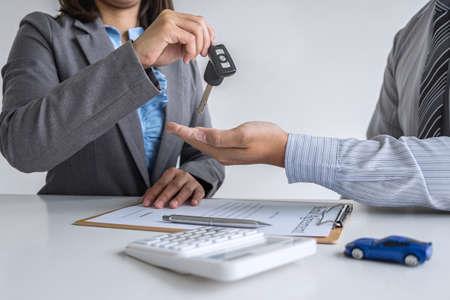 22% de vehículos en Tabasco cuentan con seguro vigente: AMASFAC 22% de vehículos en Tabasco cuentan con seguro vigente: AMASFAC