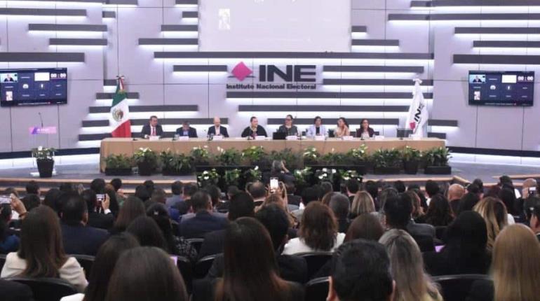 Inicia INE entrega de constancias de mayoría a nuevos jueces y magistrados