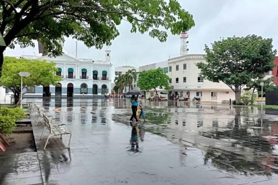 Lluvias menores con intervalos de chubascos se esperan para este jueves en Tabasco