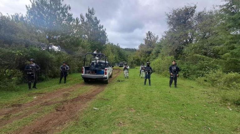 Sujetos vinculados con el CJNG se enfrentan con policías comuneros de Cherán, Michoacán