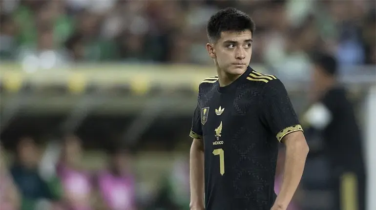 Gilberto Mora se convierte en el más joven en dar una asistencia en Copa Oro