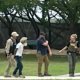 Firma Trump orden ejecutiva para aumentar tarifas a turistas extranjeros en parques nacionales