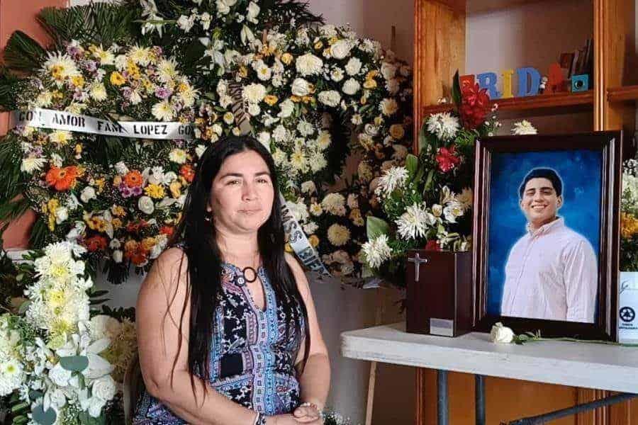 "Me siento orgullosa de mi hijo": Madre de Héctor, joven donante de órganos "Me siento orgullosa de mi hijo": Madre de Héctor, joven donante de órganos