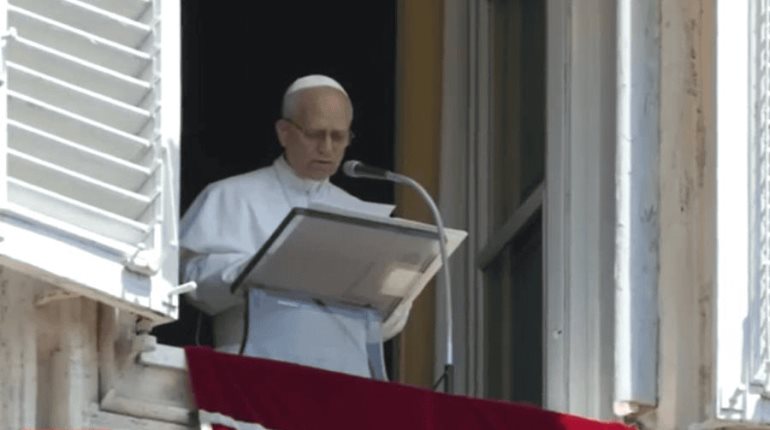 Ser discípulos testigos del Reino de Dios y no "cristianos de ocasión": Papa a feligreses