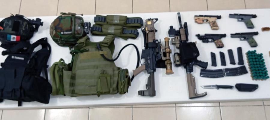 Detienen a estadounidense con arsenal y credencial de la CIA en Edomex Detienen a estadounidense con arsenal y credencial de la CIA en Edomex