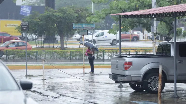 Lluvias de hasta 75 milímetros dejaría onda tropical en Tabasco este martes
