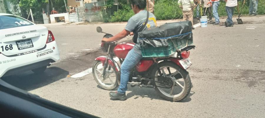 Topes en Saloya, a la altura de la curva del diablo, fue colocado por la JEC: Ayuntamiento de Nacajuca Topes en Saloya, a la altura de la curva del diablo, fue colocado por la JEC: Ayuntamiento de Nacajuca