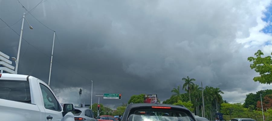 Lluvia y calor se espera este domingo en Tabasco: SMN Lluvia y calor se espera este domingo en Tabasco: SMN