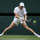 Sinner se clasifica a octavos de final de Wimbledon