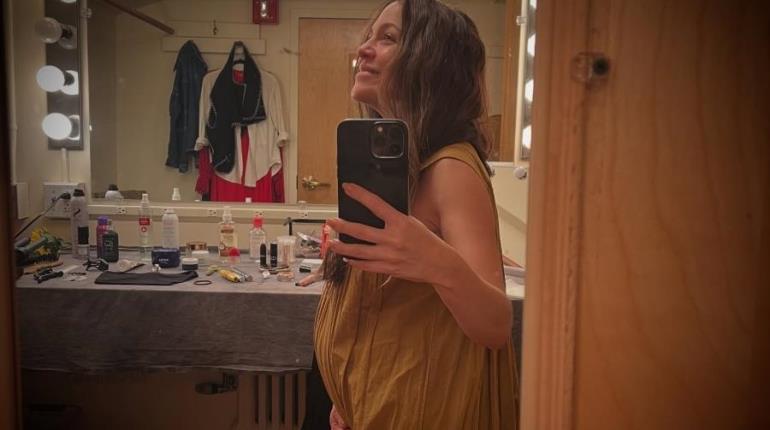 Natalia Lafourcade anuncia que está embarazada; tiene 5 meses