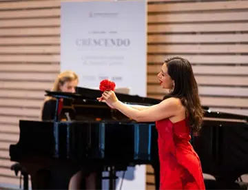 ¡Talento tabasqueño en época decembrina! Paula Malagón promociona tema navideño