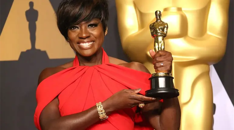 Viola Davis reconoce a Sheinbaum por su apoyo a Texas, a pesar de las políticas antiinmigrantes de Trump