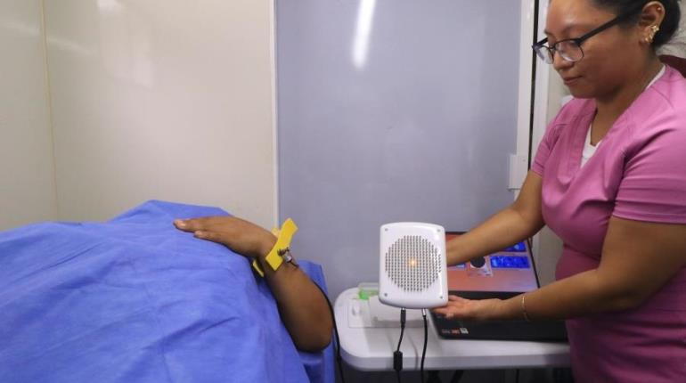 Implementa Salud Tabasco mastógrafo portátil con inteligencia artificial para detectar cáncer de mama