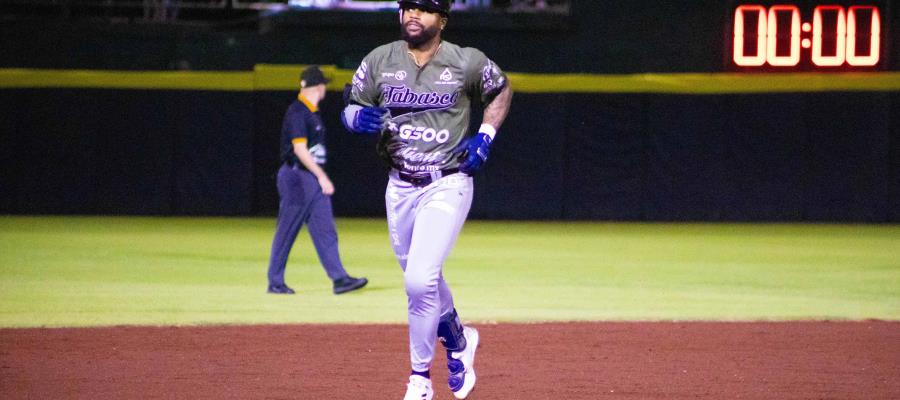 En noche de cuadrangulares, Olmecas vence 10-5 a Campeche para quedarse con el primero de la serie En noche de cuadrangulares, Olmecas vence 10-5 a Campeche para quedarse con el primero de la serie