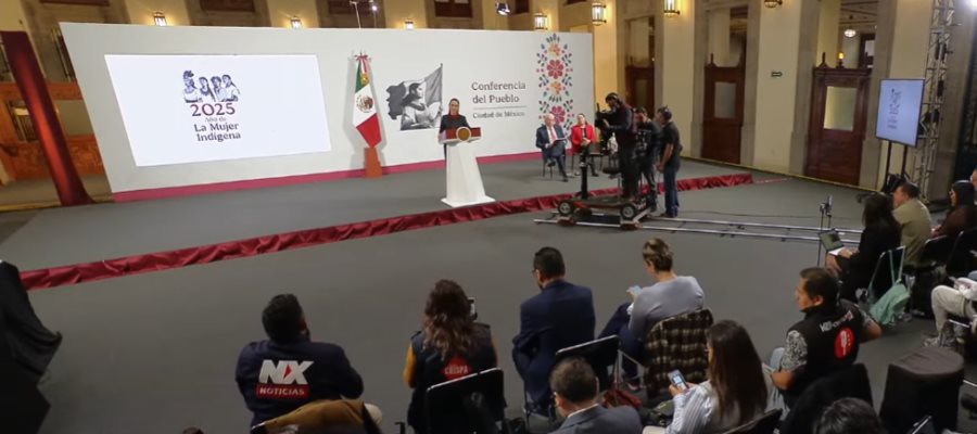"Totalmente exagerada": Sheinbaum sobre decisión de EE. UU. de cerrar de nuevo frontera al ganado mexicano "Totalmente exagerada": Sheinbaum sobre decisión de EE. UU. de cerrar de nuevo frontera al ganado mexicano